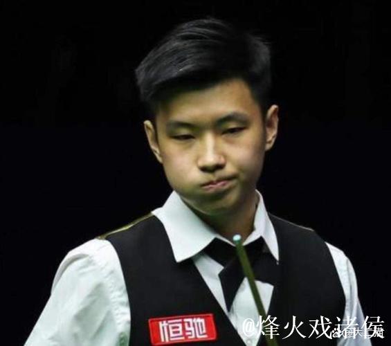 沙特斯诺克大师赛:中国队7将挺进48强 沙特斯诺克大师赛:中国队7将挺进48强